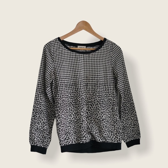 Animal Print Top - Picture 1 of 1